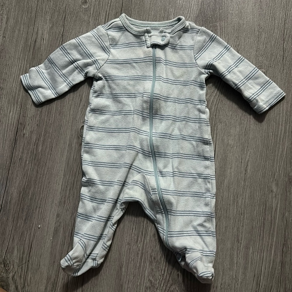 Baby footie